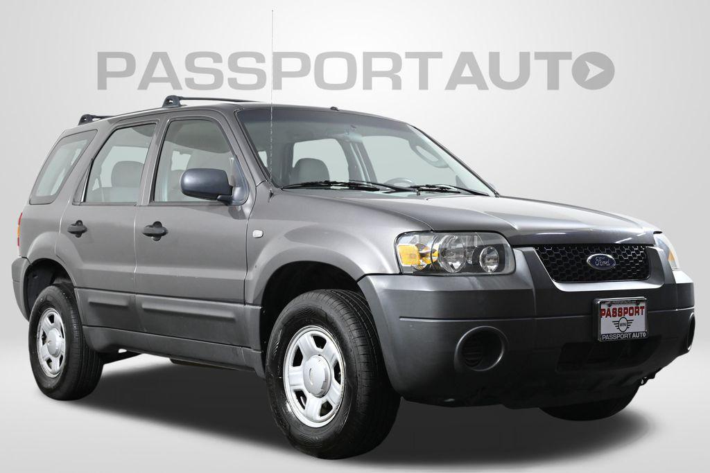 used 2006 Ford Escape car, priced at $4,500