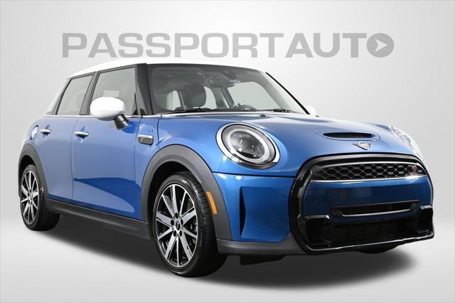 used 2022 MINI Hardtop car, priced at $24,500