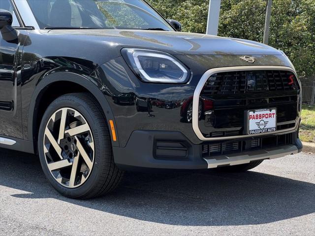 new 2025 MINI Countryman car, priced at $41,845