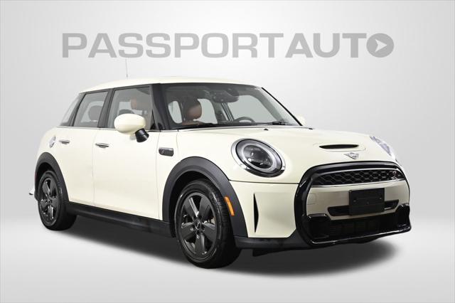 used 2022 MINI Hardtop car, priced at $27,800