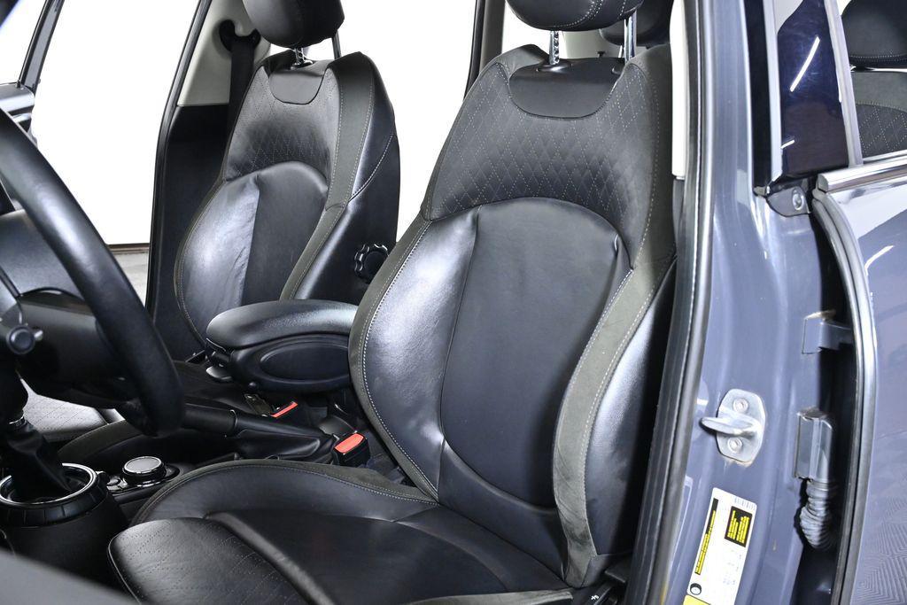 used 2017 MINI Hardtop car, priced at $13,000