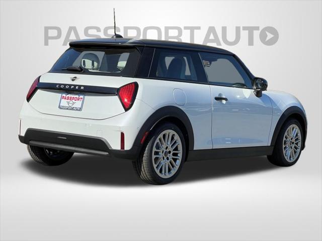 new 2025 MINI Hardtop car, priced at $35,095