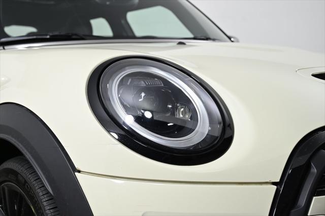 used 2023 MINI Hardtop car, priced at $28,800