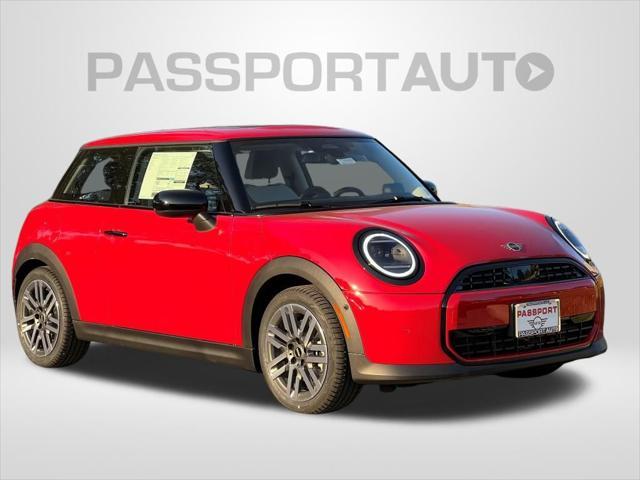 new 2025 MINI Hardtop car, priced at $32,395