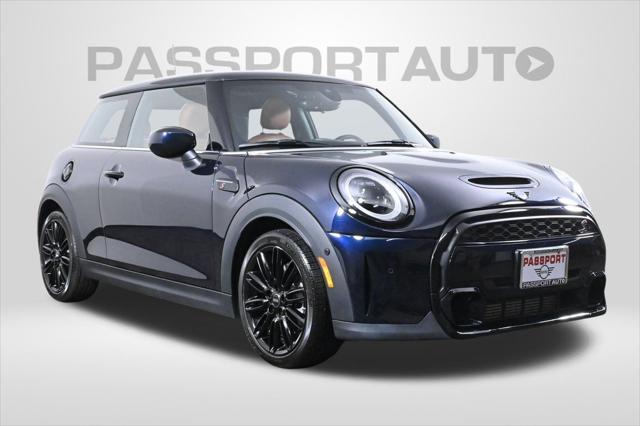 used 2023 MINI Hardtop car, priced at $31,500