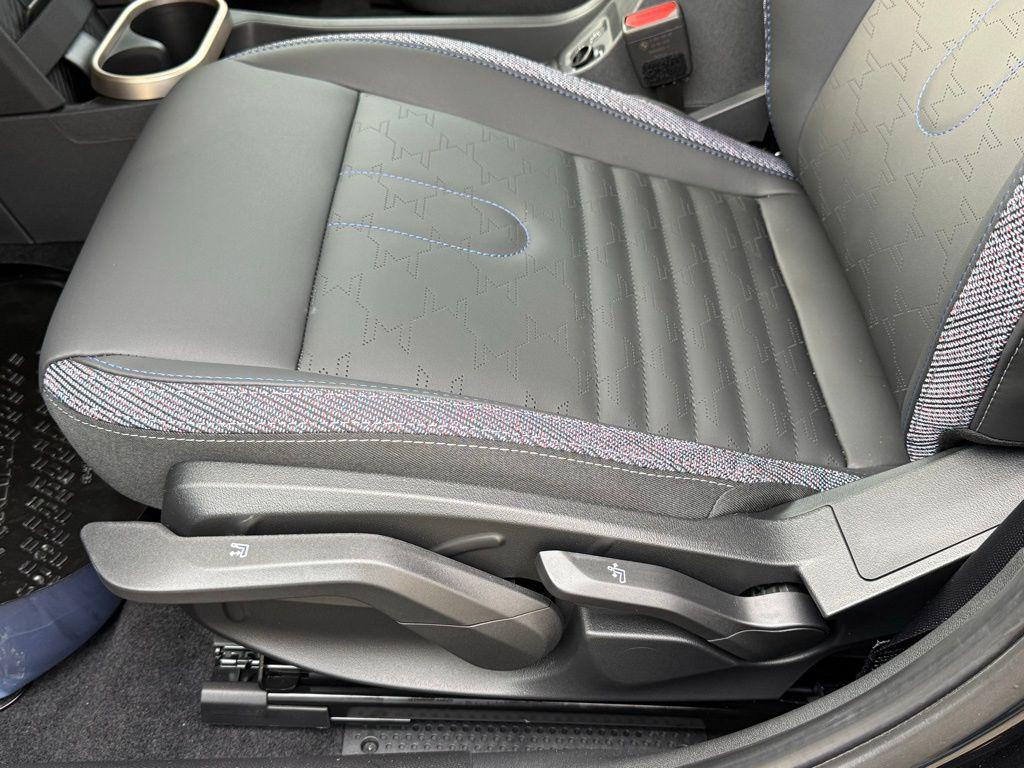 new 2026 MINI Hardtop car, priced at $38,390