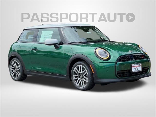 new 2025 MINI Hardtop car, priced at $35,895