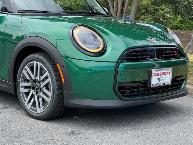 new 2025 MINI Hardtop car, priced at $35,895