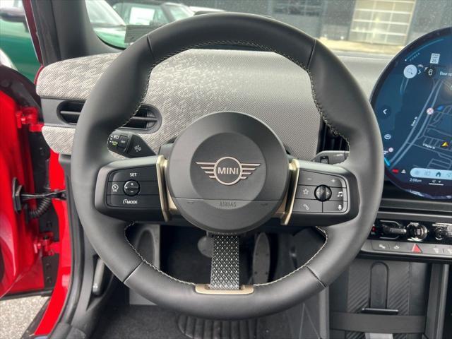 new 2025 MINI Hardtop car, priced at $37,115