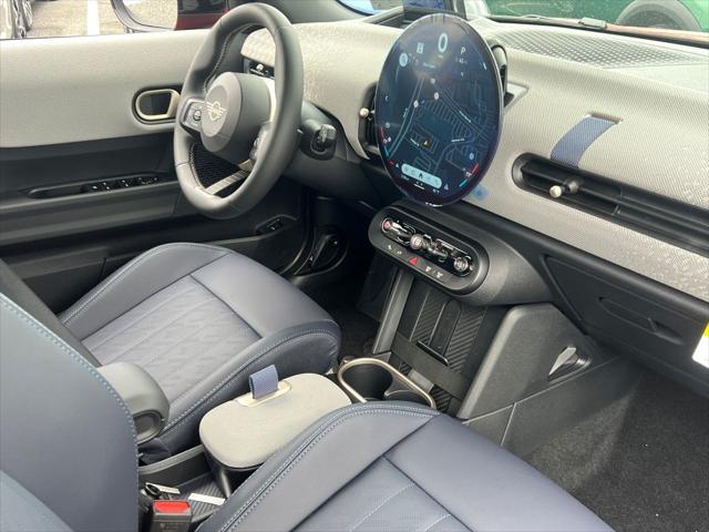 new 2025 MINI Hardtop car, priced at $37,115