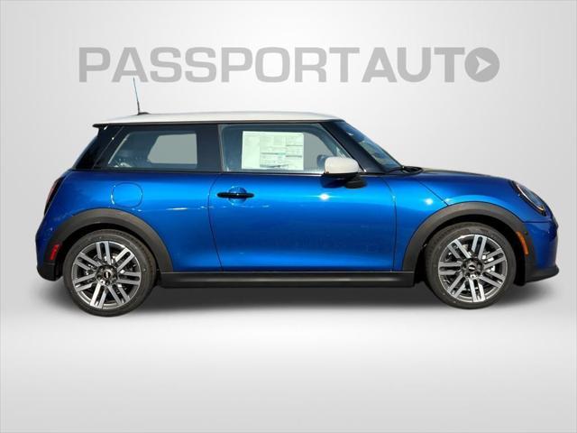 new 2025 MINI Hardtop car, priced at $32,645