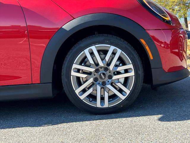 new 2025 MINI Hardtop car, priced at $32,345