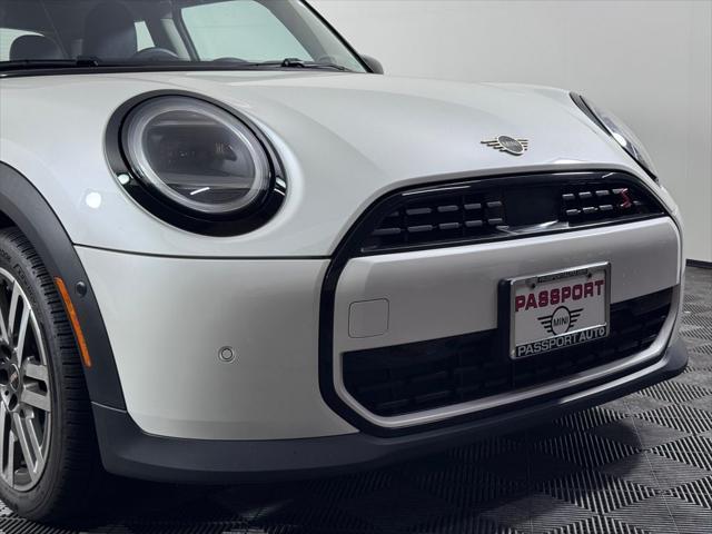 used 2025 MINI Hardtop car