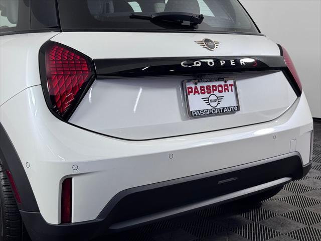 used 2025 MINI Hardtop car