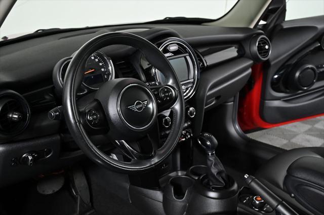 used 2019 MINI Hardtop car, priced at $18,500