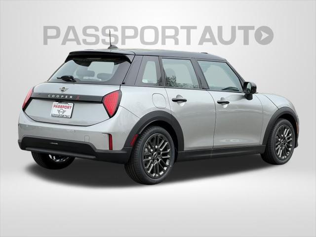 new 2025 MINI Hardtop car, priced at $38,810