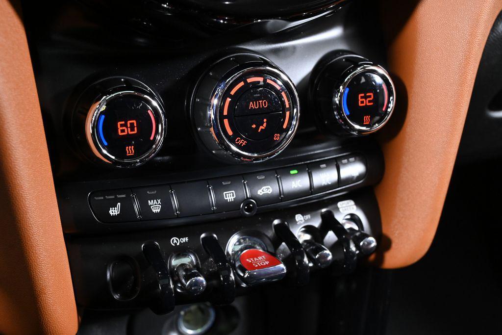 used 2021 MINI Hardtop car, priced at $25,000
