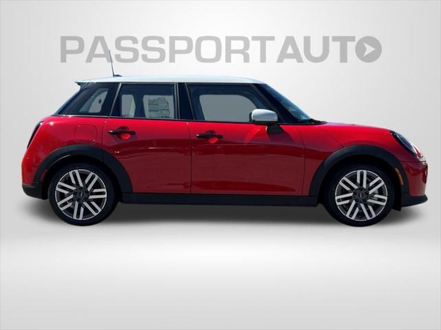 new 2025 MINI Hardtop car, priced at $37,110