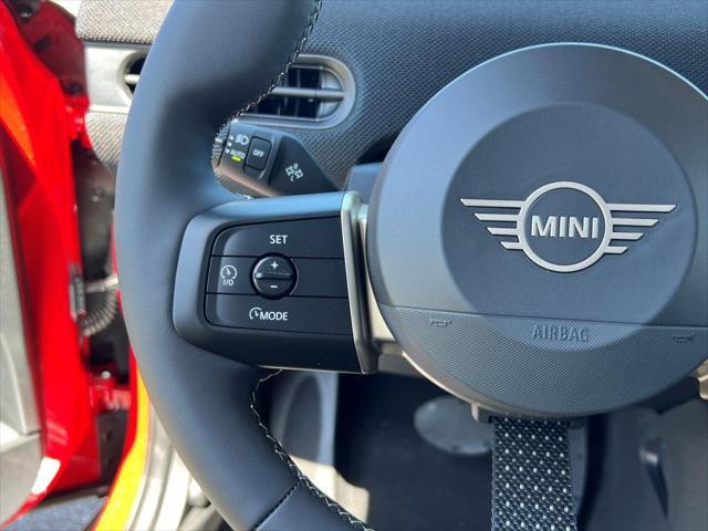 new 2025 MINI Hardtop car, priced at $37,110