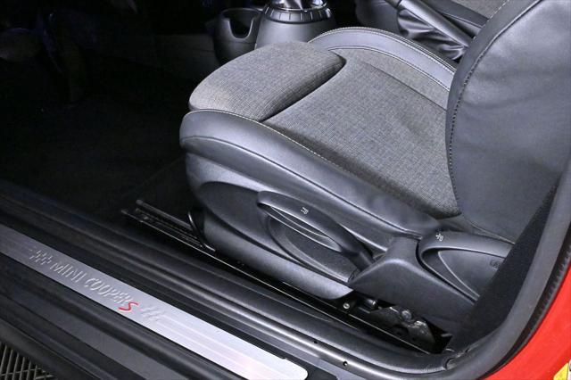 used 2014 MINI Hardtop car, priced at $10,000