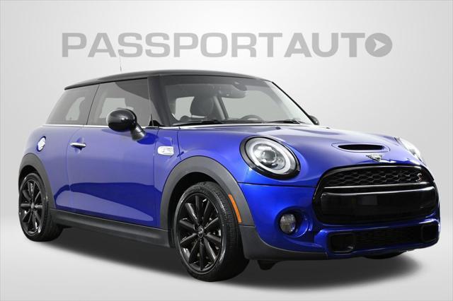 used 2019 MINI Hardtop car, priced at $23,000