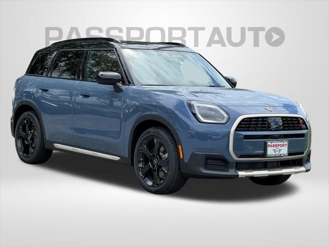 new 2025 MINI Countryman car, priced at $45,595
