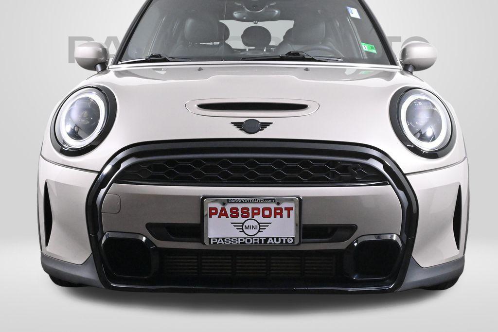 used 2022 MINI Hardtop car, priced at $26,500