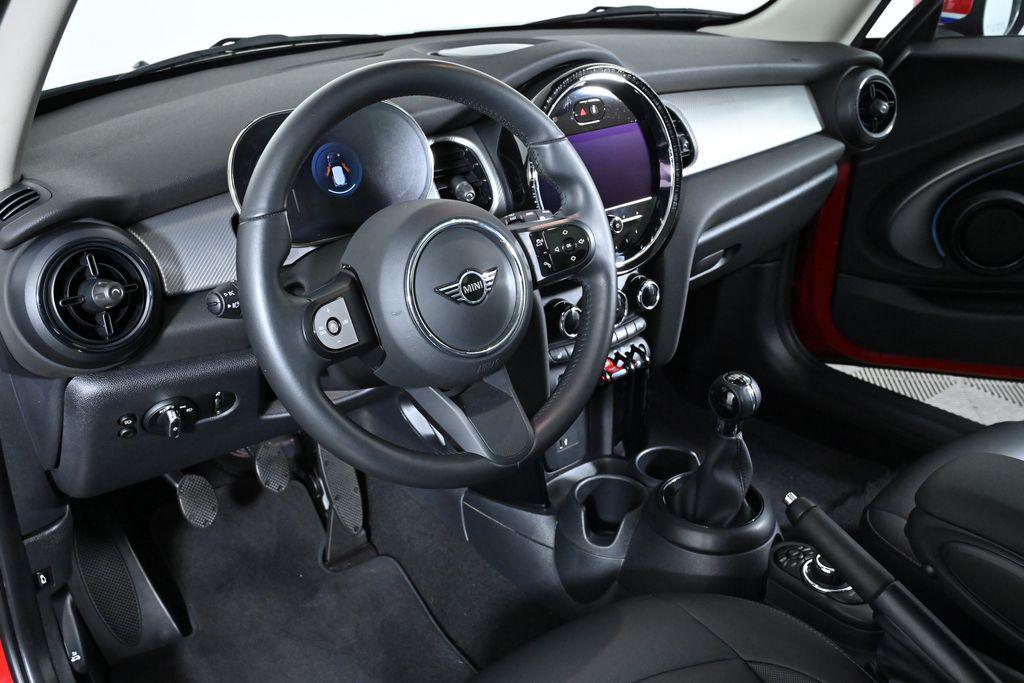 used 2024 MINI Hardtop car, priced at $28,800