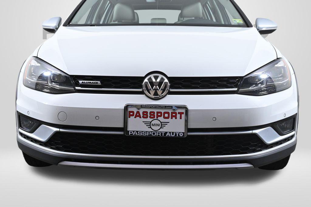 used 2019 Volkswagen Golf Alltrack car, priced at $18,000