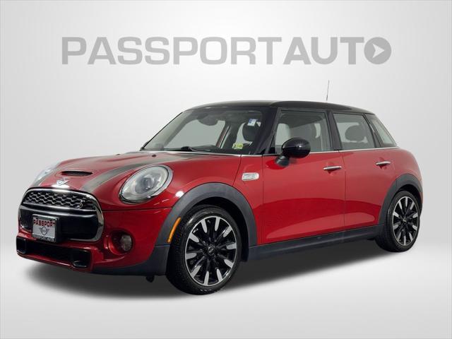 used 2015 MINI Hardtop car, priced at $15,000