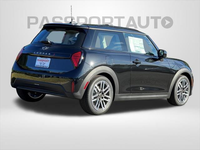 new 2025 MINI Hardtop car, priced at $36,445