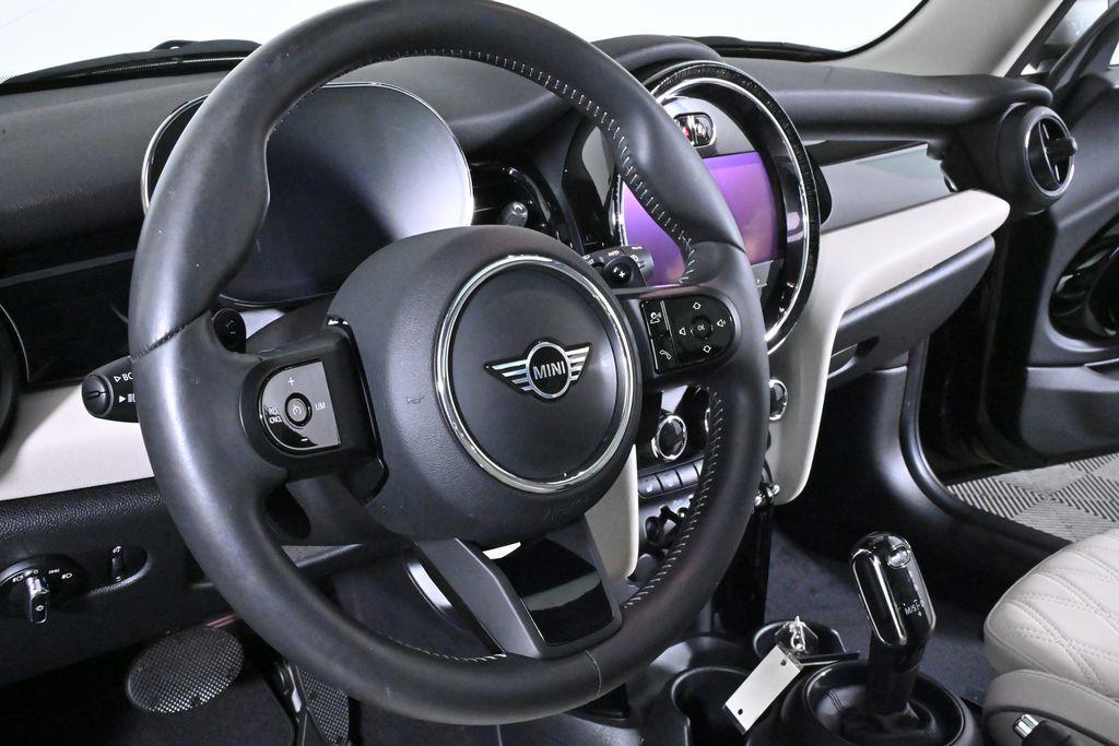 used 2023 MINI Hardtop car, priced at $29,000