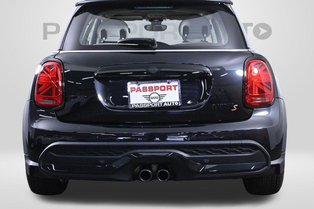 used 2023 MINI Hardtop car, priced at $29,000