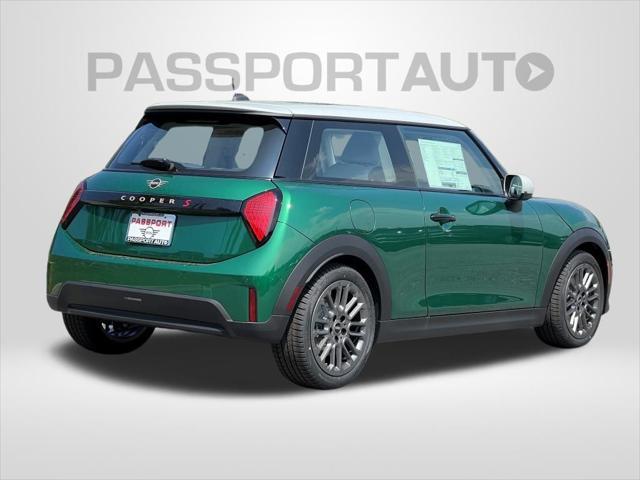 new 2025 MINI Hardtop car, priced at $36,205