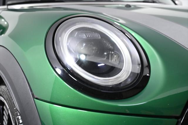 used 2022 MINI Hardtop car, priced at $27,800