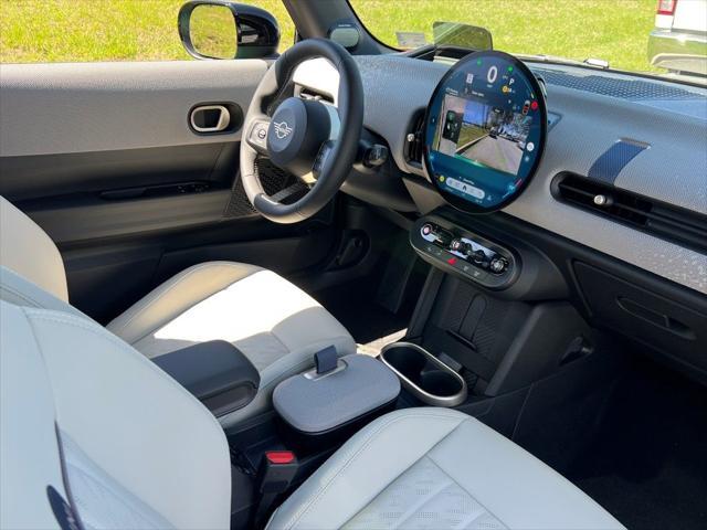 new 2025 MINI Hardtop car, priced at $35,560