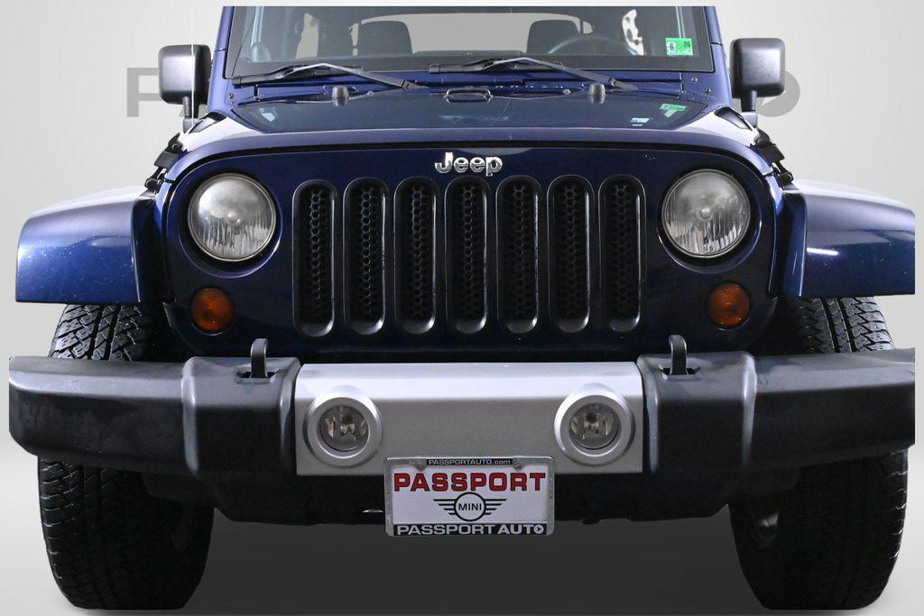 used 2013 Jeep Wrangler Unlimited car, priced at $15,000