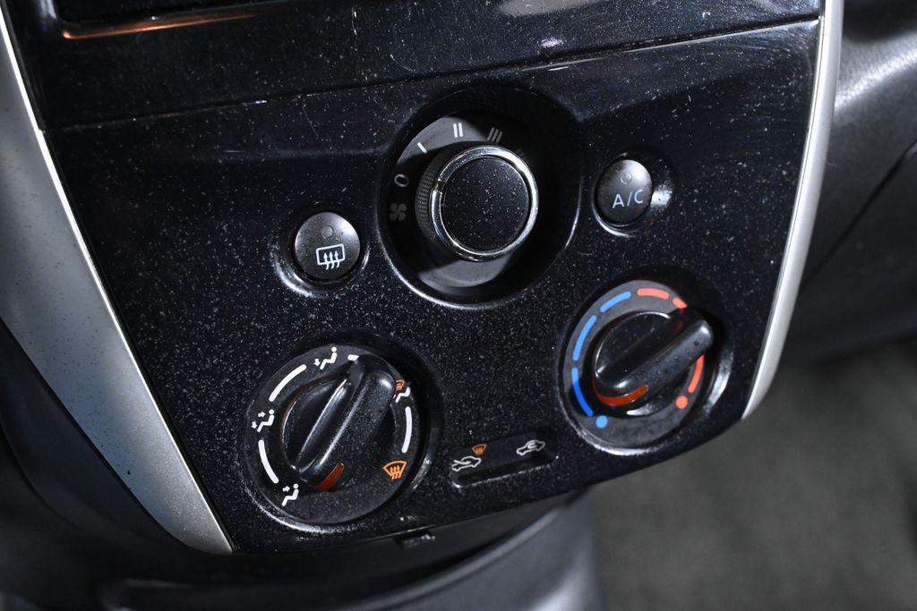 used 2015 Nissan Versa Note car, priced at $6,500