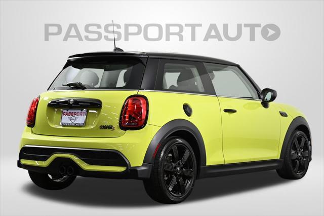 used 2024 MINI Hardtop car, priced at $31,000