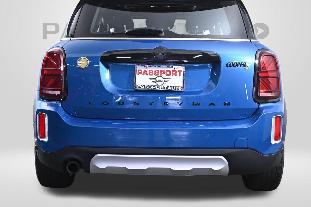 used 2023 MINI SE Countryman car, priced at $35,000