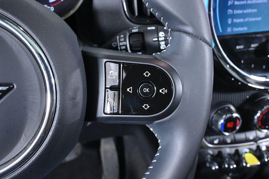 used 2023 MINI SE Countryman car, priced at $35,000