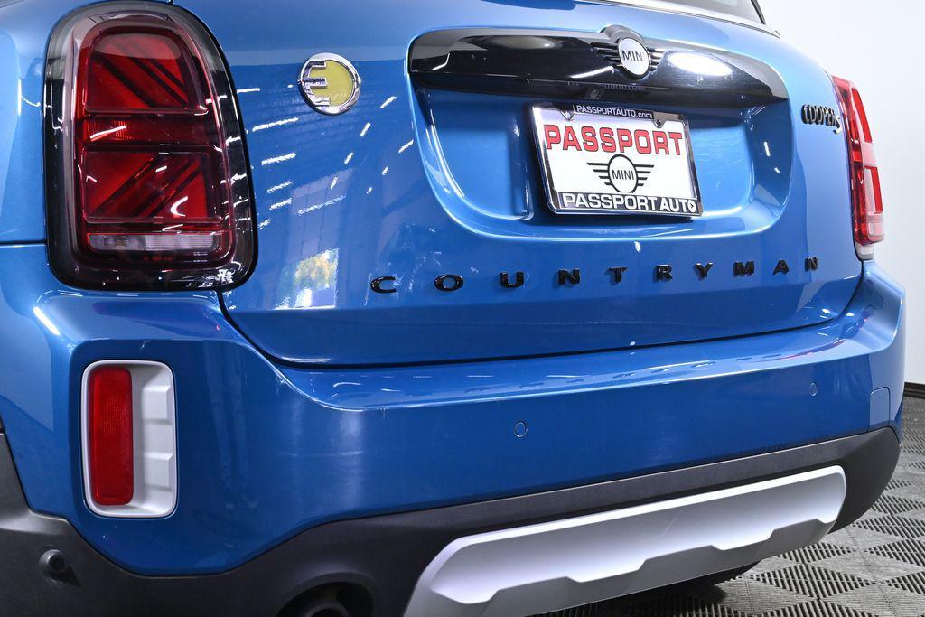 used 2023 MINI SE Countryman car, priced at $35,000