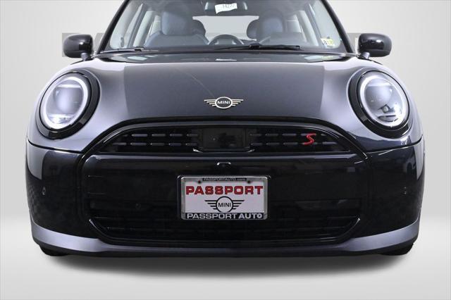 used 2025 MINI Hardtop car