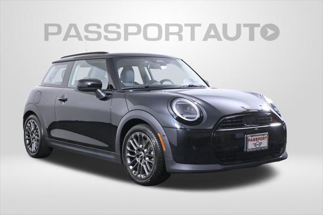 used 2025 MINI Hardtop car
