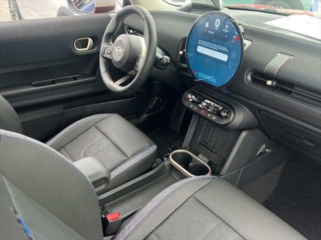 new 2025 MINI Hardtop car, priced at $32,430
