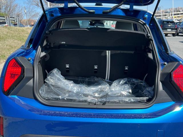 new 2025 MINI Hardtop car, priced at $37,415