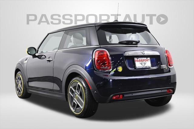 used 2021 MINI Hardtop car, priced at $19,000