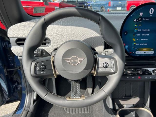new 2025 MINI Hardtop car, priced at $36,410
