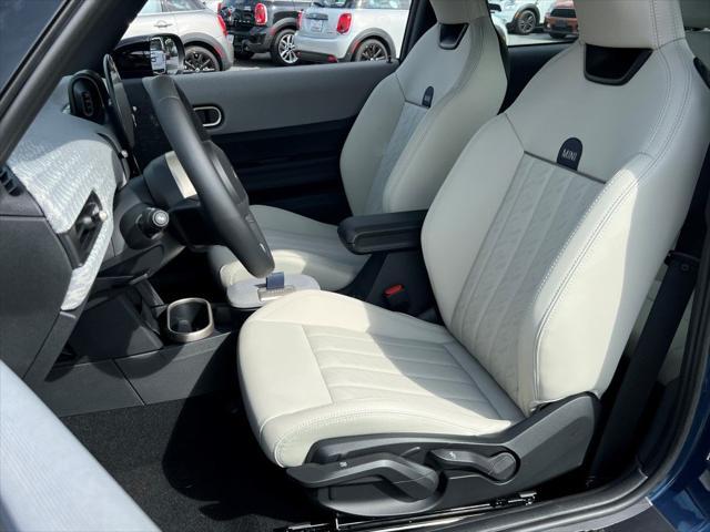 new 2025 MINI Hardtop car, priced at $36,410