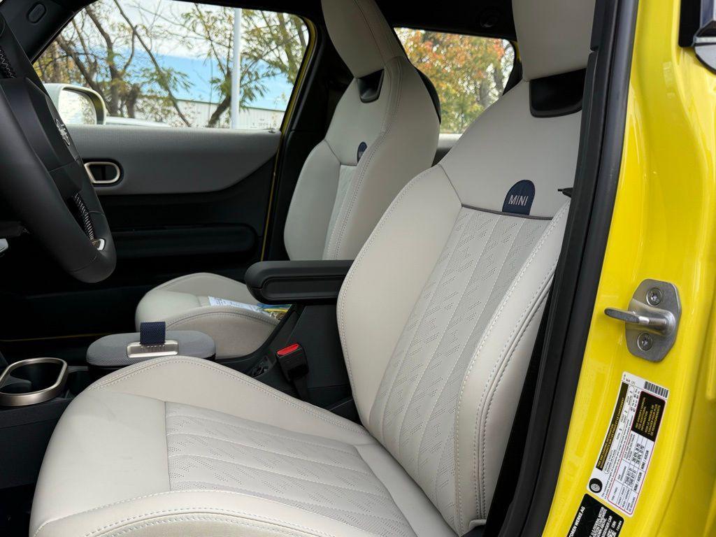 new 2026 MINI Hardtop car, priced at $38,210